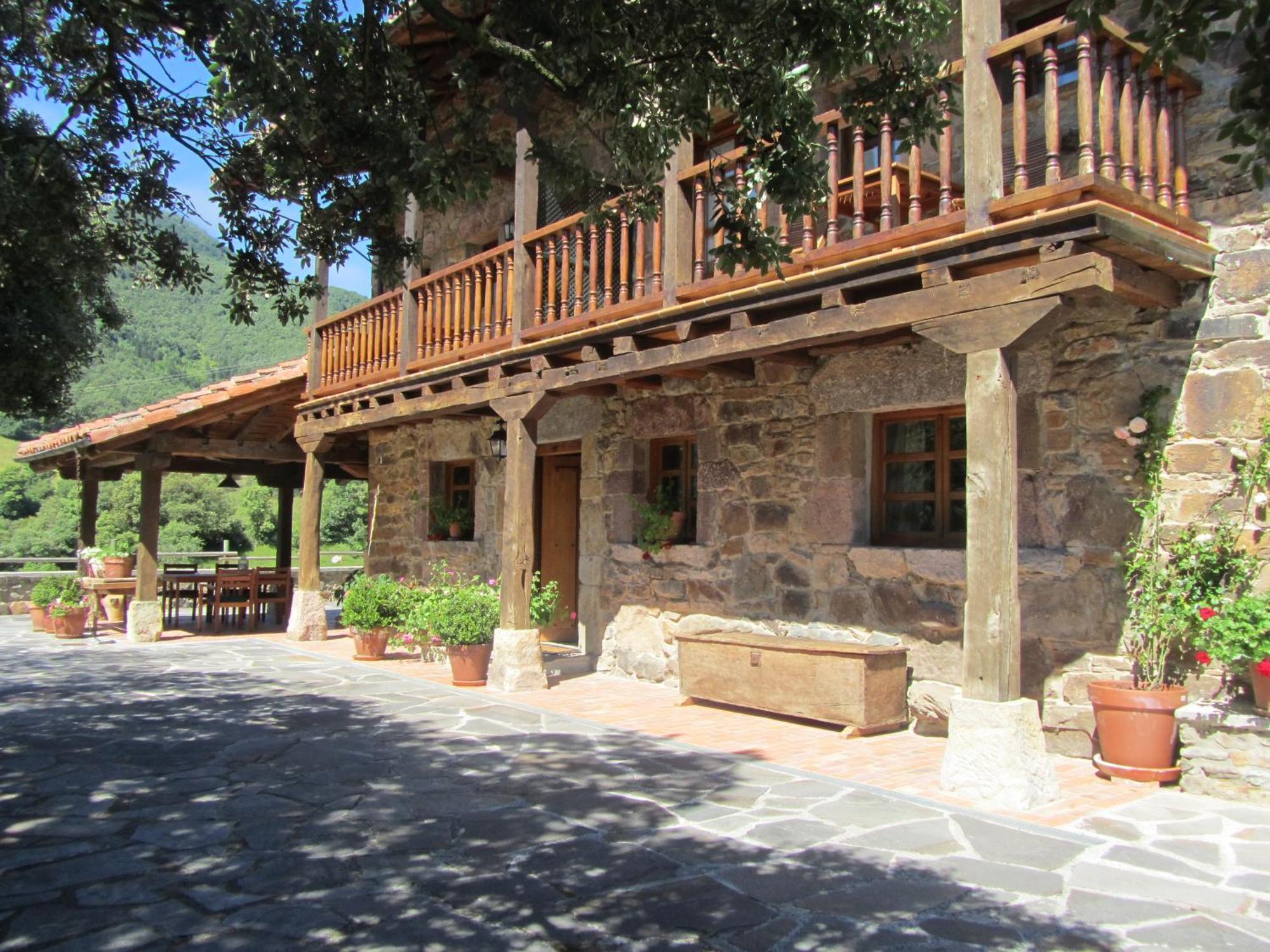 La Casa De Las Arcas Vada Екстериор снимка