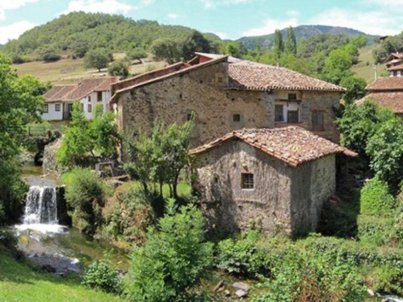 La Casa De Las Arcas Vada Екстериор снимка
